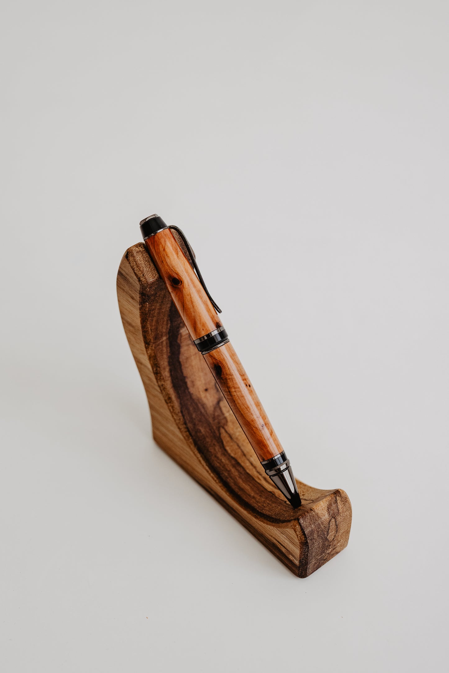 Cigar Roller in legno di rosa banksiae