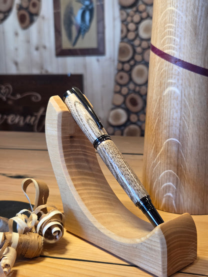 New Gentleman in frassino