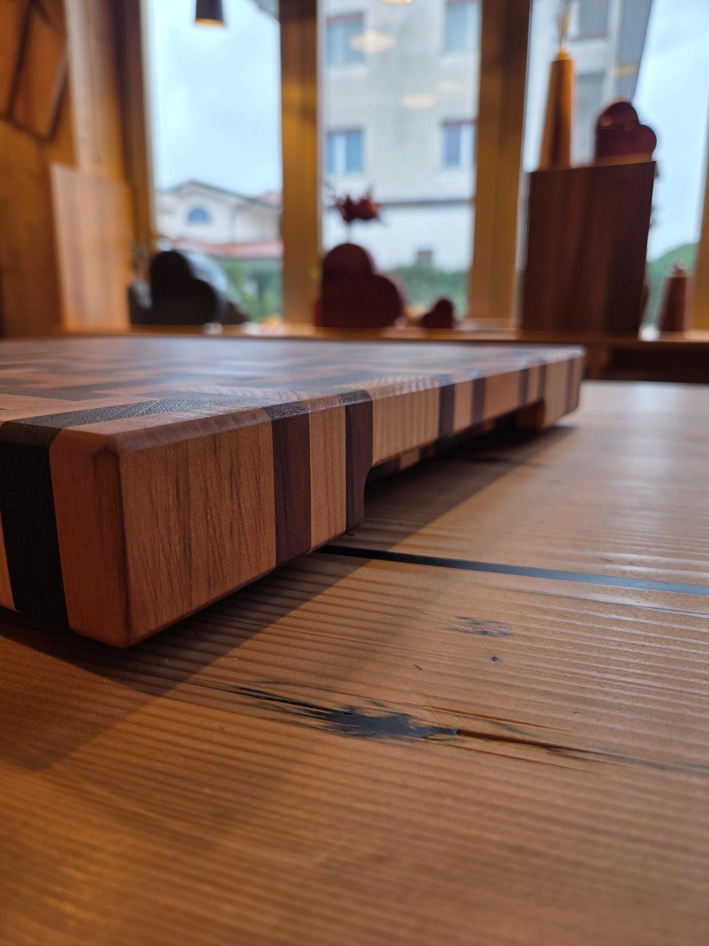 Tagliere geometrico multiessenza 40x50