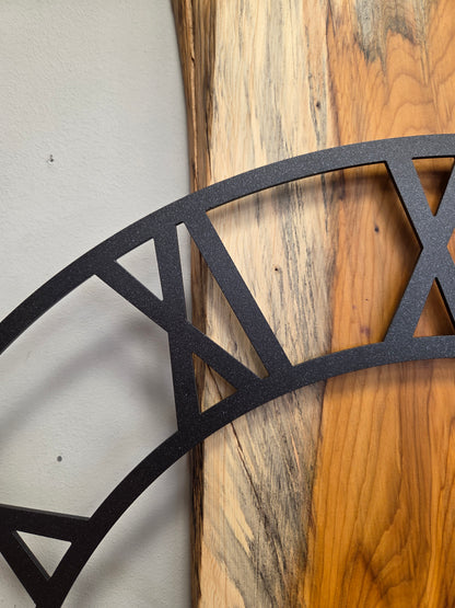 Grande orologio da parete in legno di tasso