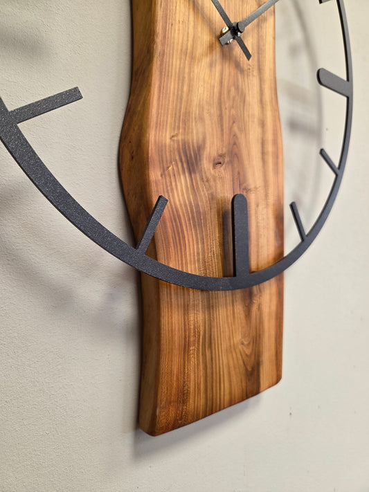 Orologio da muro in ciliegio