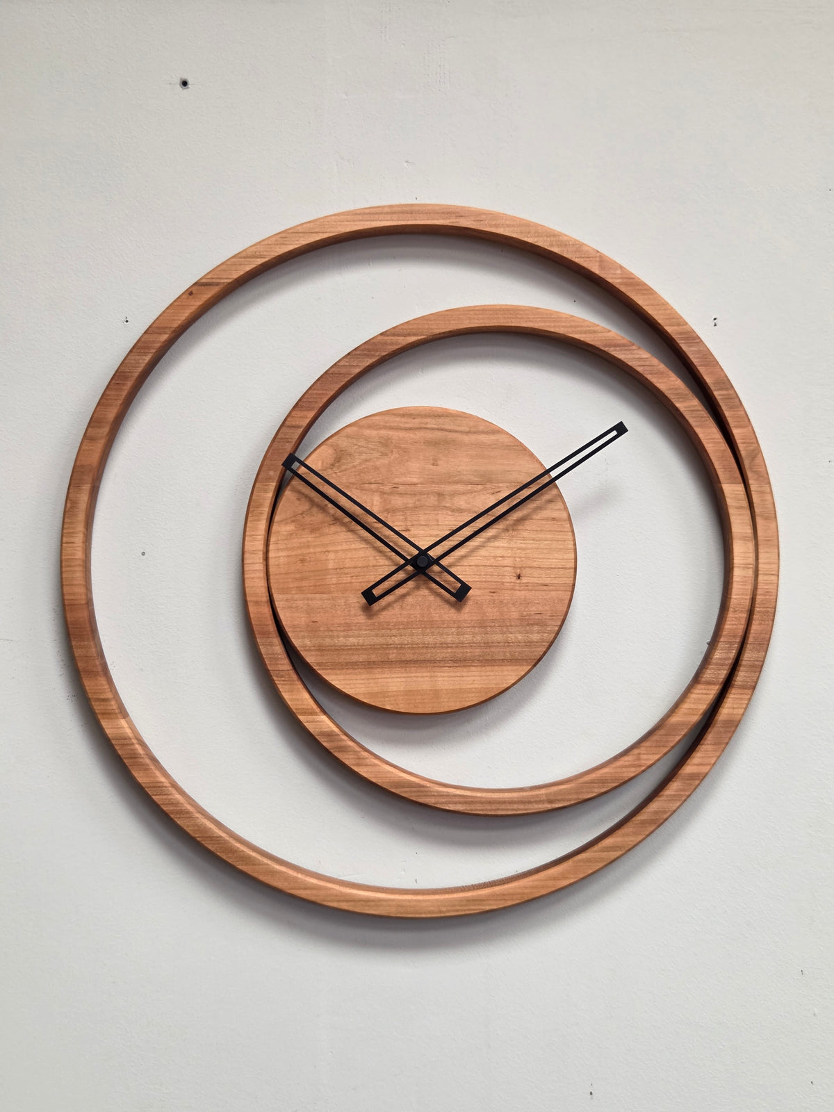 Collezione EXCENTRICA - Orologi da parete eccentrici