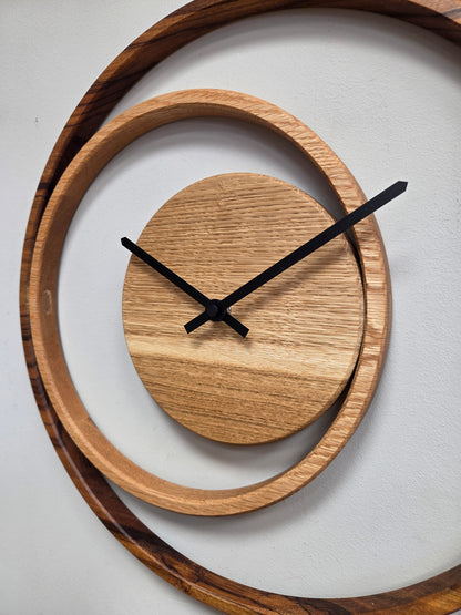 Collezione EXCENTRICA - Orologi da parete eccentrici