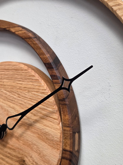 Collezione EXCENTRICA - Orologi da parete eccentrici